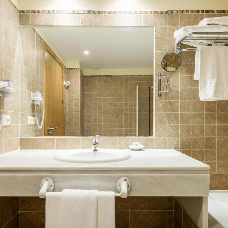 Ilunion Sancti Petri - Villa de 2 dormitorios (4 adultos) - 1