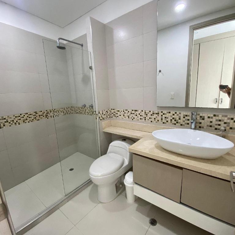 Apartamentos exclusivos en edificio frente al mar Palmetto Beach - Apartamento con ducha - 11