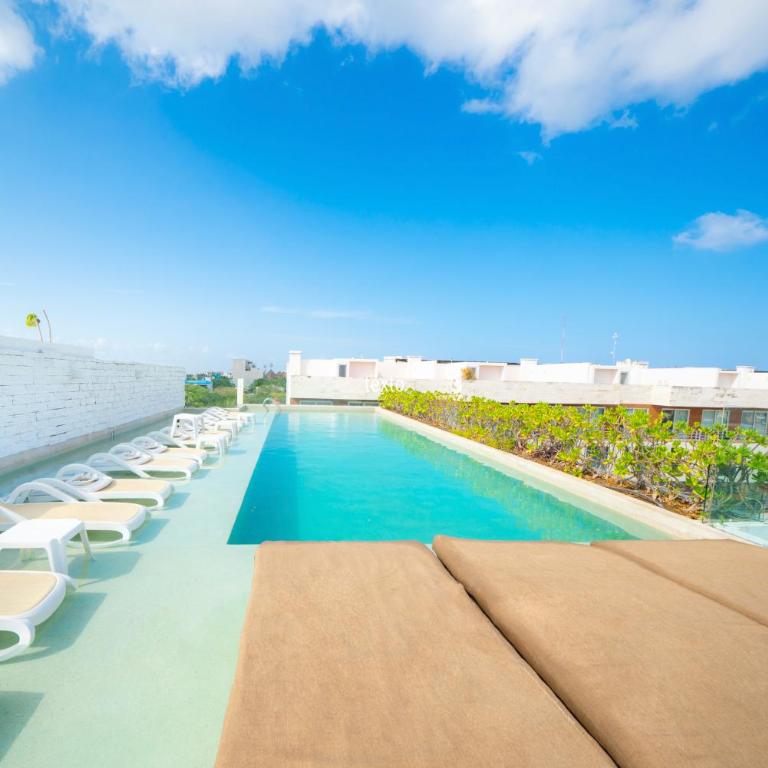 Central 2BR I Rooftop Pool - Walk to 5th - Two-Bedroom Apartment - 1