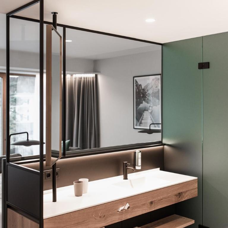 Stadthotel Goldenes Schiff - Superior Doppelzimmer - 4