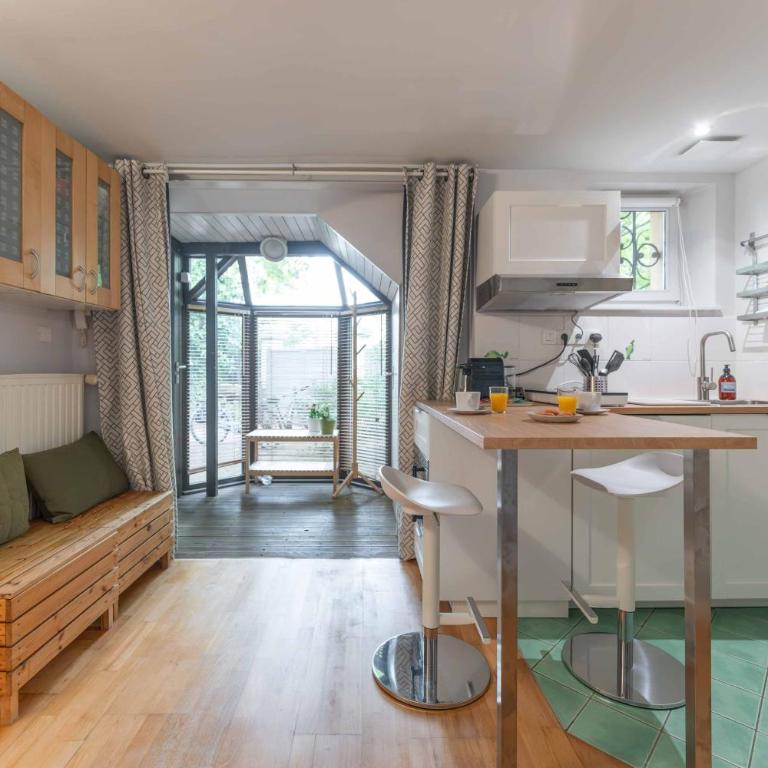 Le Cottage - Studio avec véranda et jardin - Estudio - 11