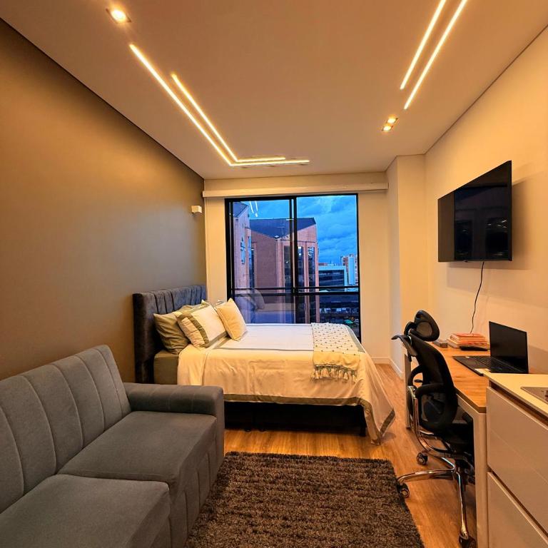 Balcón Privado - Vista a los Cerros y a pasos del Parque de los Hippies - Apartamento de 1 dormitorio - 4