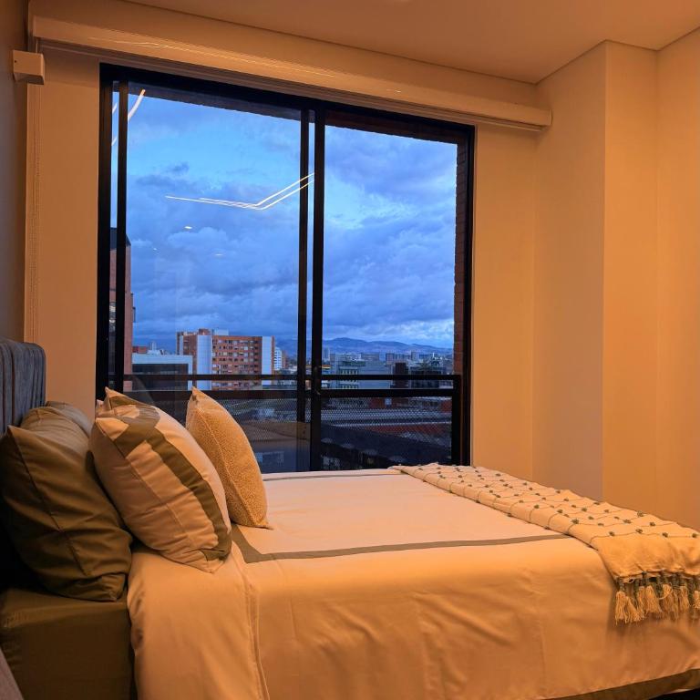 Balcón Privado - Vista a los Cerros y a pasos del Parque de los Hippies - Apartamento de 1 dormitorio - 18