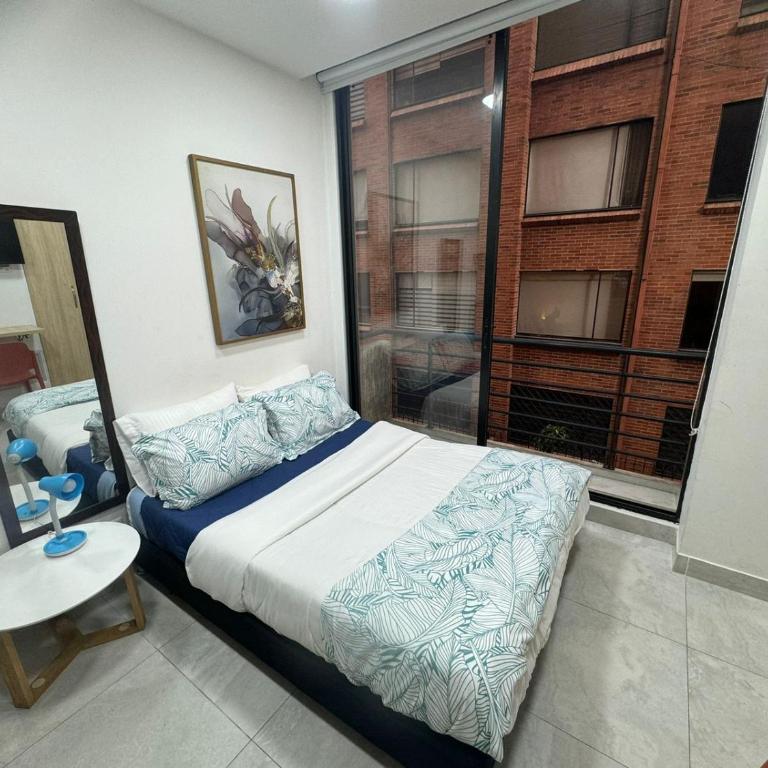 Maravilloso apto con balcón parque de la 93 - Apartamento de 1 dormitorio - 52