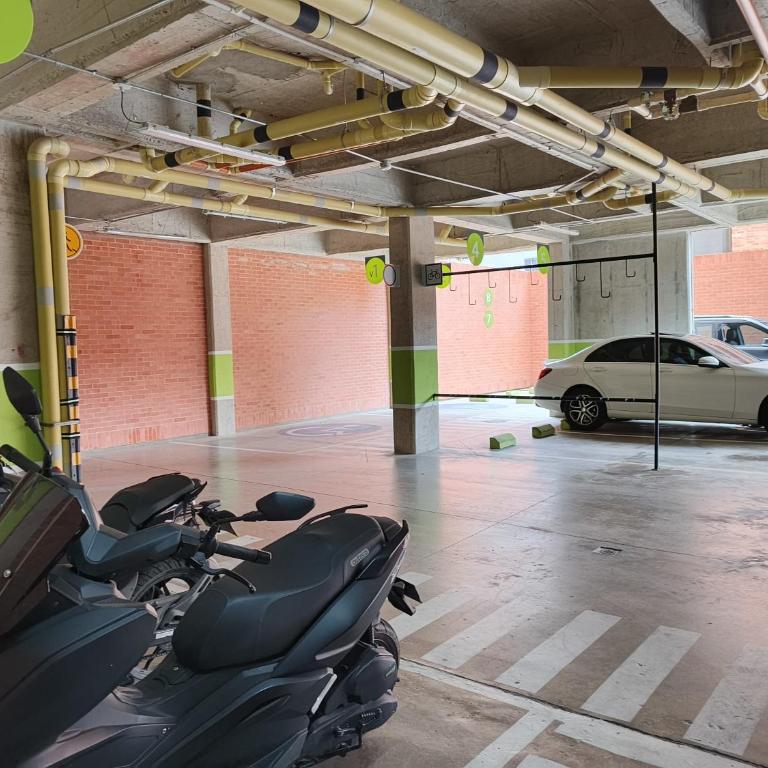 Maravilloso apto con balcón parque de la 93 - Apartamento de 1 dormitorio - 80