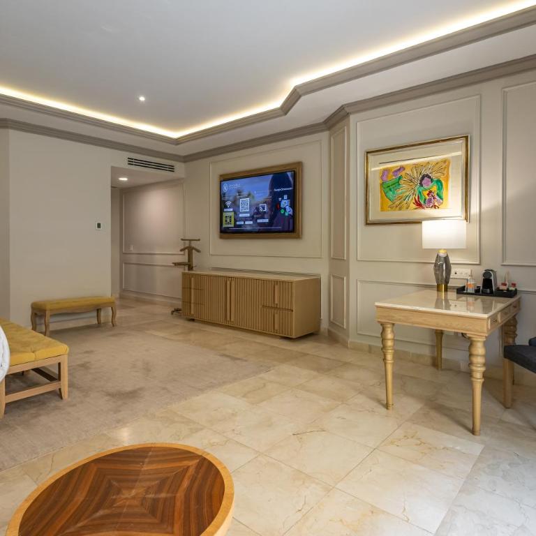 Quinta Real Monterrey - Habitación Grand Class Pluss - 10