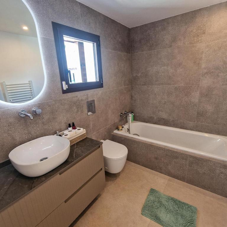 Modern 3 bedroom villa with a private pool - Apartamento de 1 dormitorio - 8