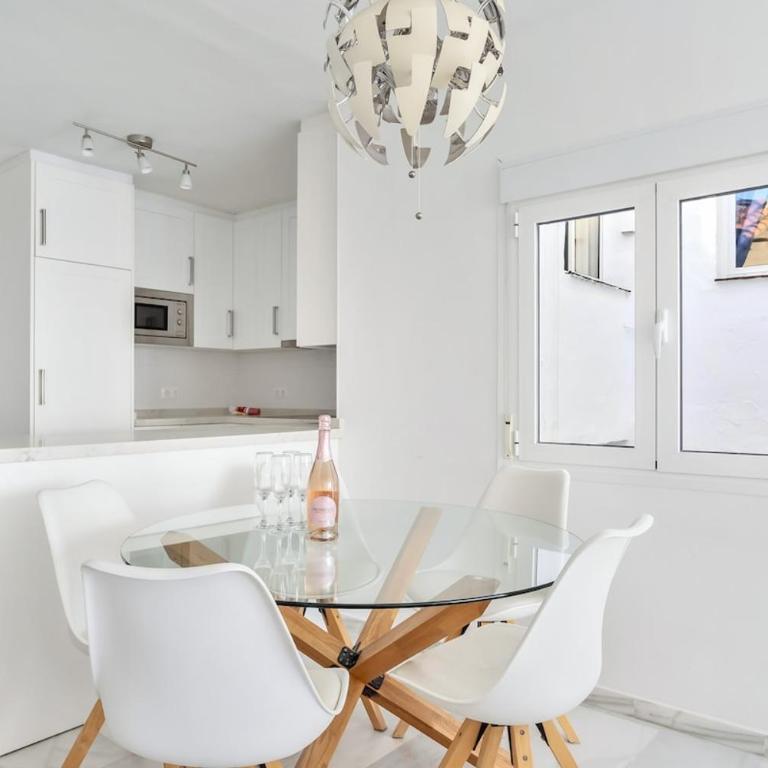 Central Nerja Apartment Unbeatable Location - Apartamento de 3 dormitorios - 4