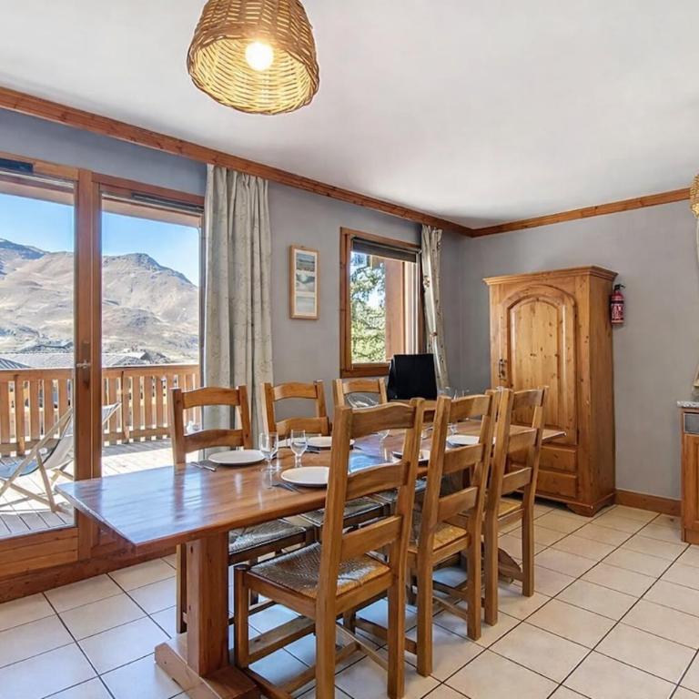 Cembro 1900 - Appartement Chalet, Les Menuires - Three-Bedroom Apartment - 4
