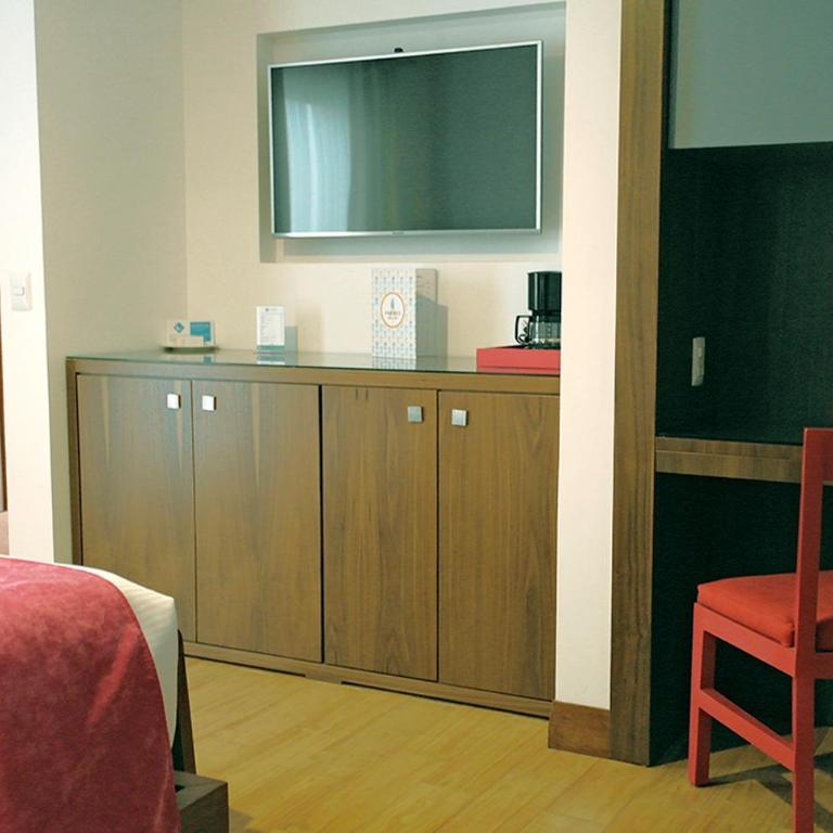 FCH Hotel Expo Adults only - Suite Estándar - 7