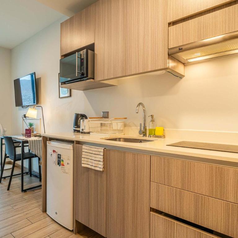 HOM I Estudio A pasos del Mall Plaza I Centro I Wifi PNB 0516 - Apartment - 18