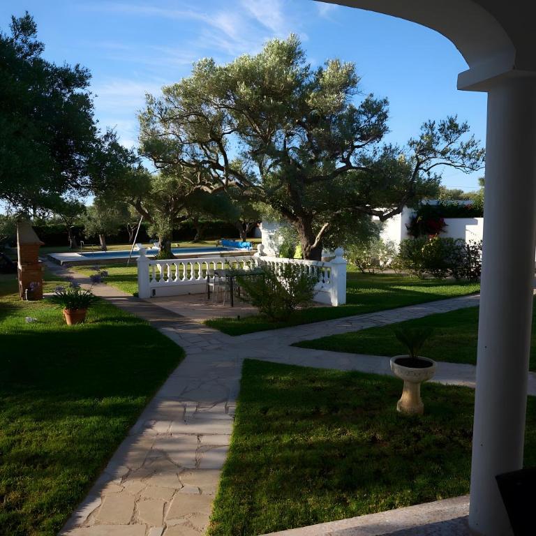 Villa with great garden and pool - Casa de 2 dormitorios - 44
