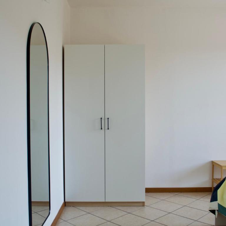 Como Grand Apartment - Elegant 3 room apartment - Three-Bedroom Apartment - 3