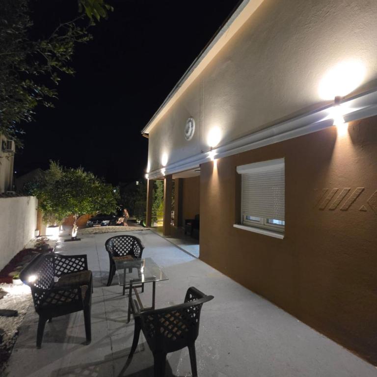 Vila Knežević - Apartman sa 2 Spavaće Sobe - 3