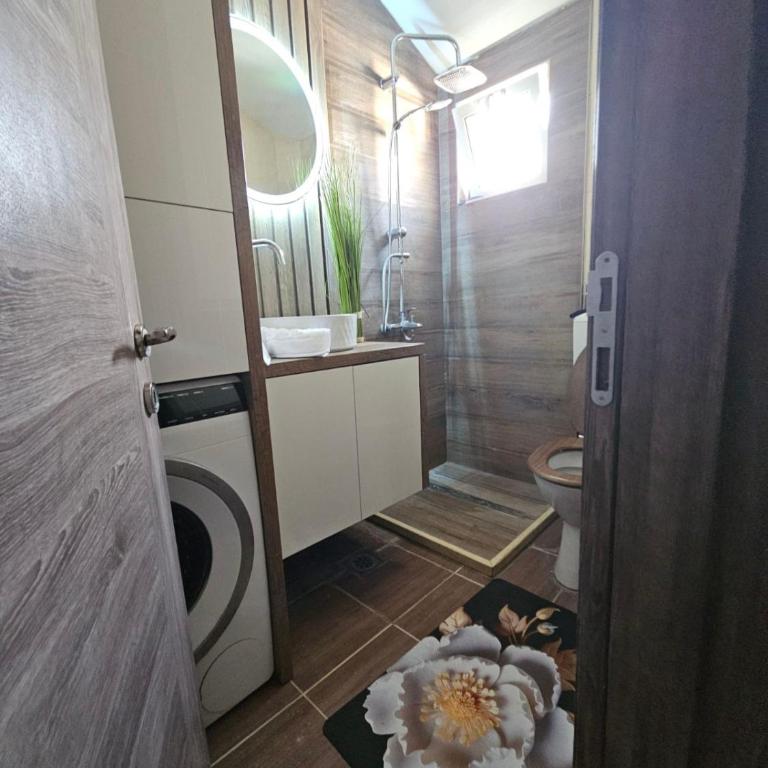 Vila Knežević - Apartman sa Dve Spavaće Sobe i Sopstvenim Bazenom - 8