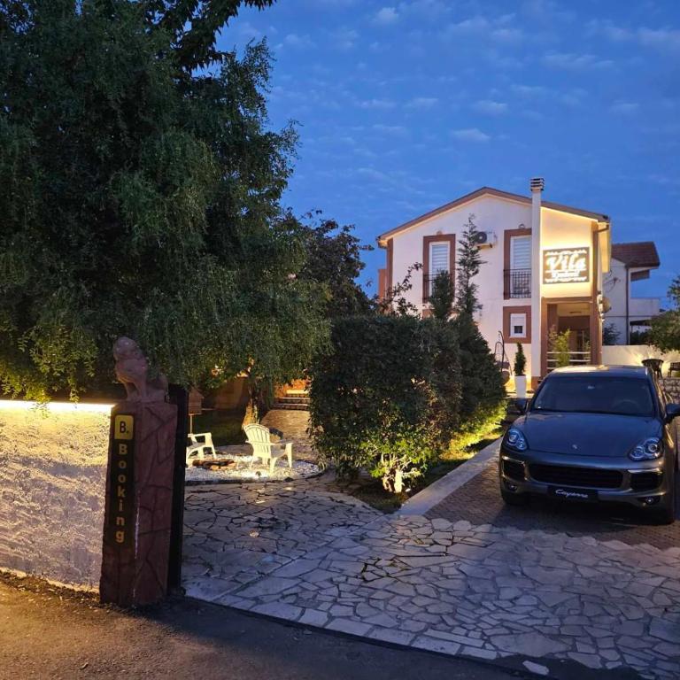 Vila Knežević - Apartman sa Dve Spavaće Sobe i Sopstvenim Bazenom - 13