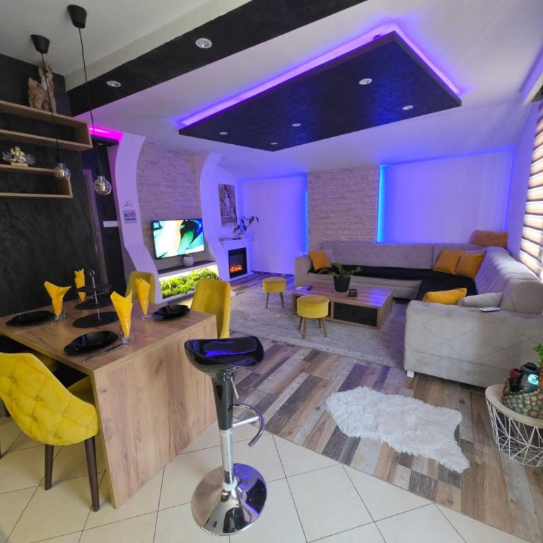 Vila Knežević - Apartman sa Dve Spavaće Sobe i Sopstvenim Bazenom - 15