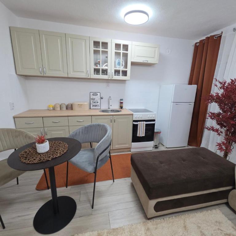 Vila Knežević - Apartman sa 2 Spavaće Sobe - 26