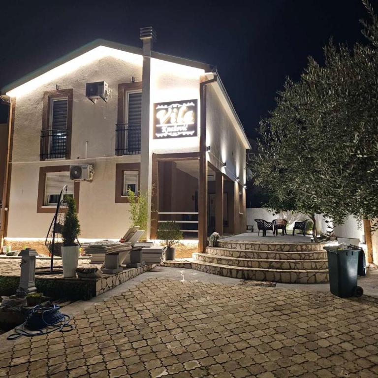 Vila Knežević - Apartman sa Dve Spavaće Sobe i Sopstvenim Bazenom - 46