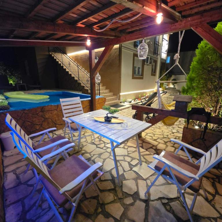Vila Knežević - Apartman sa Dve Spavaće Sobe i Sopstvenim Bazenom - 49