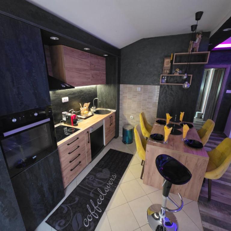 Vila Knežević - Apartman sa Dve Spavaće Sobe i Sopstvenim Bazenom - 52