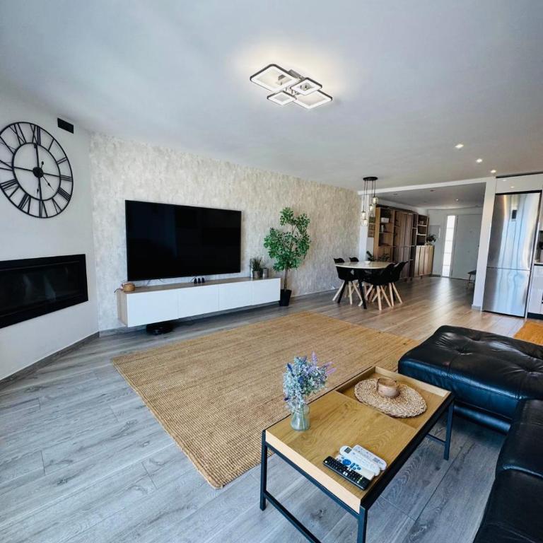 Luxury Calahonda Home with Self Contained Apartment - Ferienhaus mit 4 Zimmern - 8
