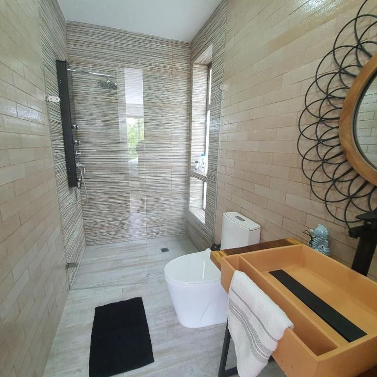 Fantastic 5Br House- Baru Grande - Habitación Doble con vistas al parque - 3
