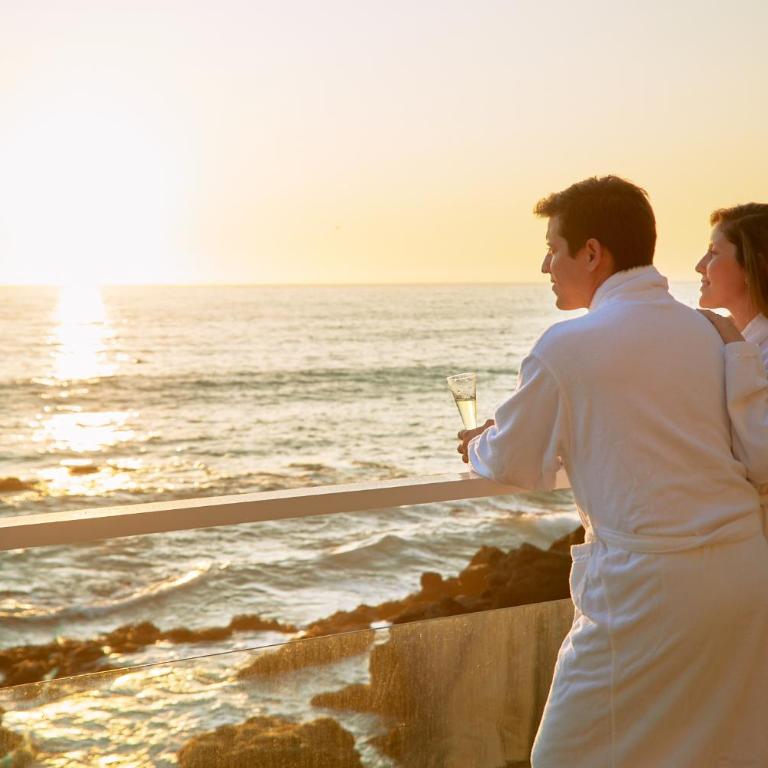 Maressenza Night Spa - Deluxe Suite with Sea View - 17