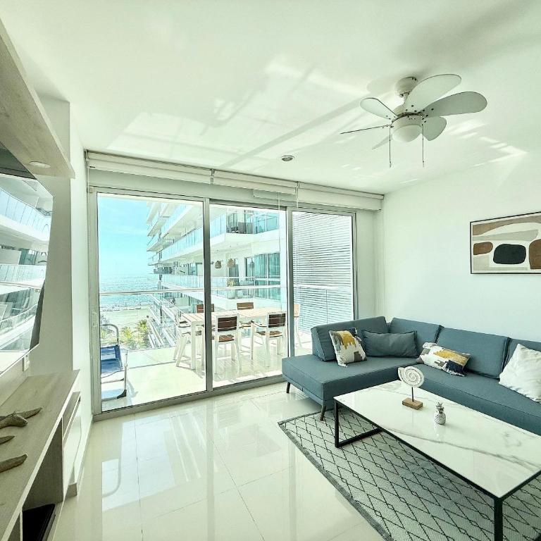 Apartamentos en edificio con acceso directo a la playa - Apartamento Estándar - 1