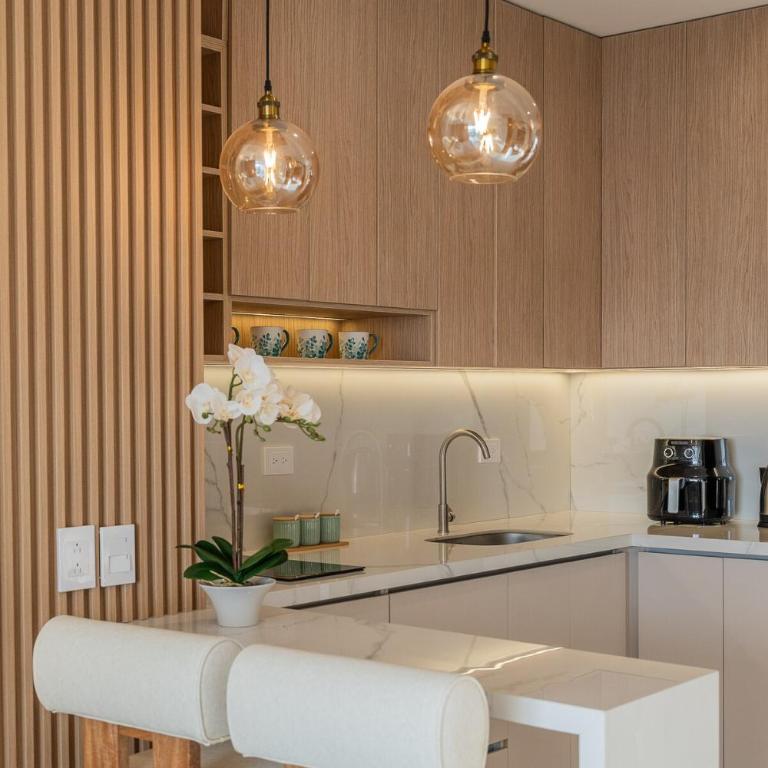 Elegant Sea View Loft Warm Design Airport 5 min - Loft - 6