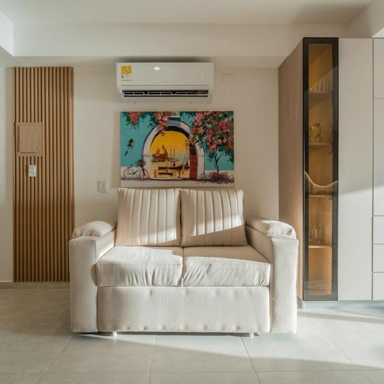 Elegant Sea View Loft Warm Design Airport 5 min - Loft - 25