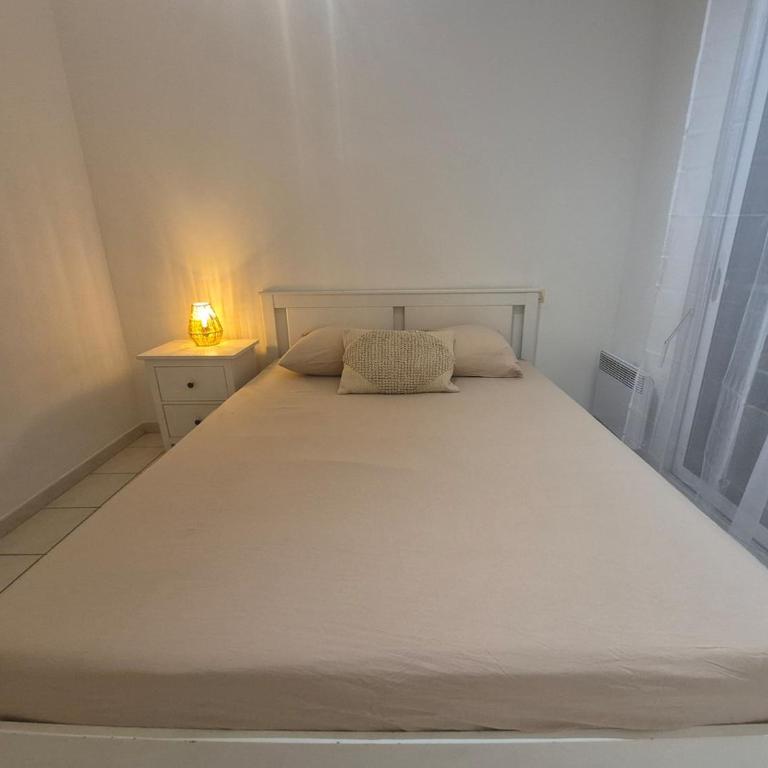 Large, spacious, fully equipped 4P - 2bedroom apartment - parking - Apartment mit 1 Schlafzimmer und Gartenblick - 25