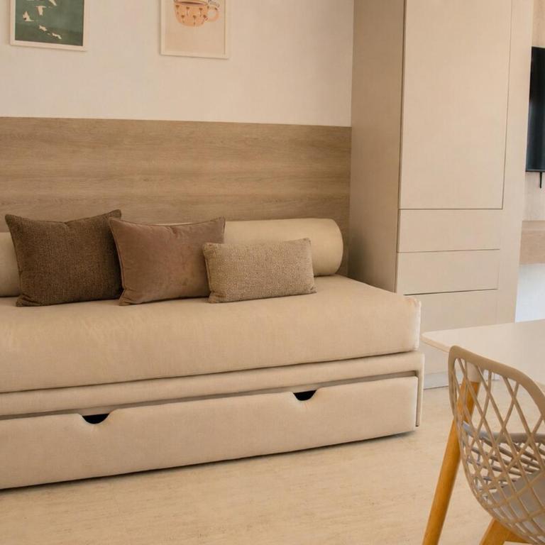 Sea view Pool and jacuzzi Airport 5 min away - Loft - 9