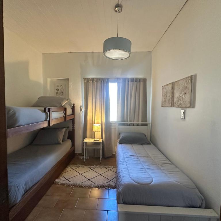 Chacra Los Cipreses - Casa completa con gran parque arbolado, 7 personas, entorno tranquilo - Vacation Home - 23