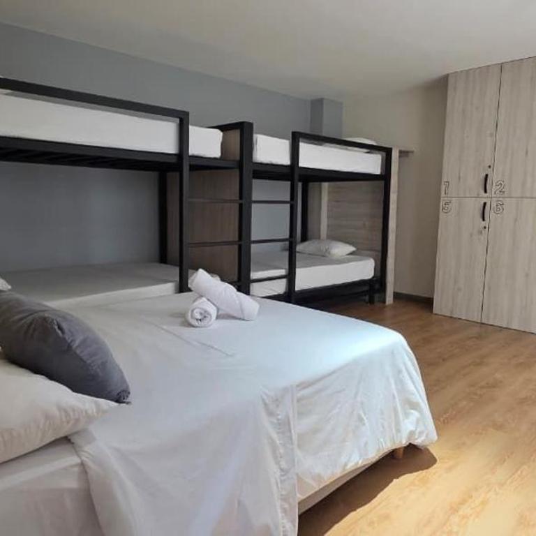 Breathe Retreat House - Family Room with Private Bathroom - 3