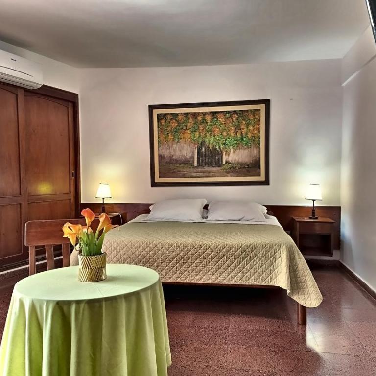 Gran Hotel Mediterráneo - Deluxe Queen Room - 10