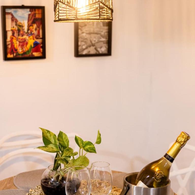 Estadía con estilo en el centro histórico en Cartagena - Two-Bedroom Apartment - 25