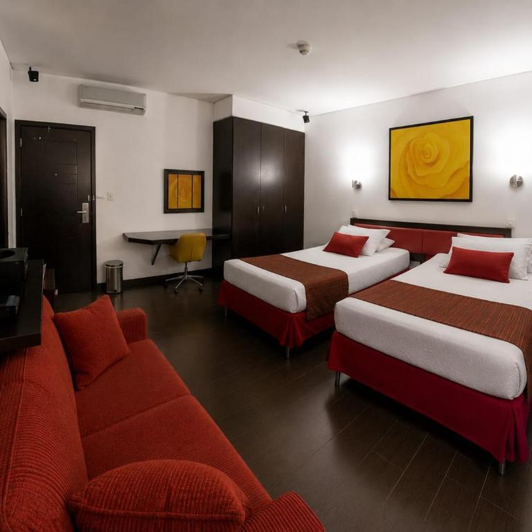 Hotel y Hostal cf bed y breakfast - Deluxe Family Room - 4