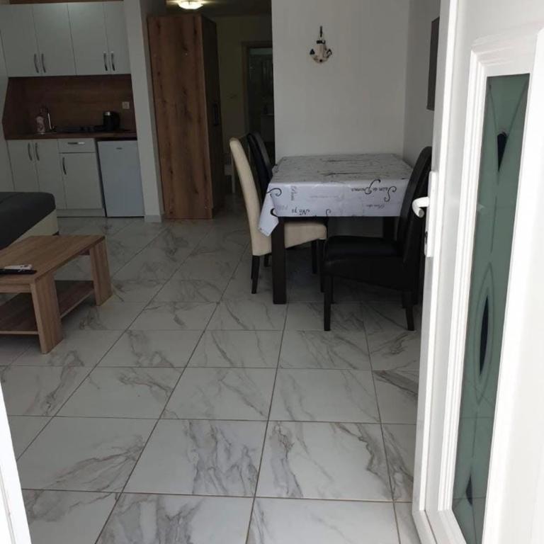 Apartmani Sisi - Apartman sa 1 Spavaćom Sobom - 15