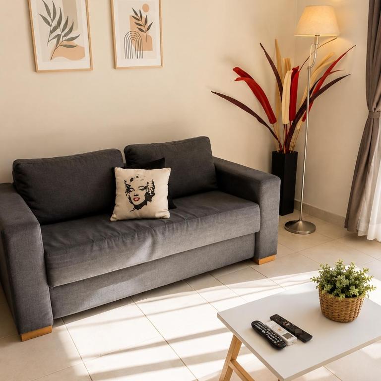 Moderno y amplio Departamento con cochera - Two-Bedroom Apartment - 4