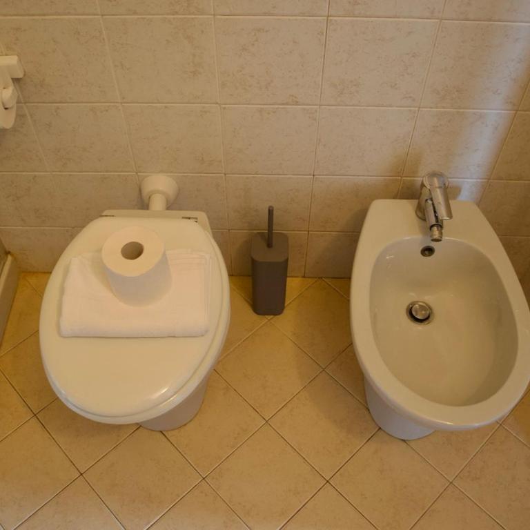 Como Grand Apartment - Elegant 3 room apartment - Three-Bedroom Apartment - 11