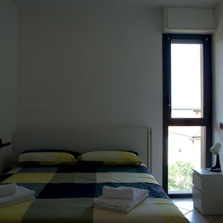 Como Grand Apartment - Elegant 3 room apartment - Three-Bedroom Apartment - 48