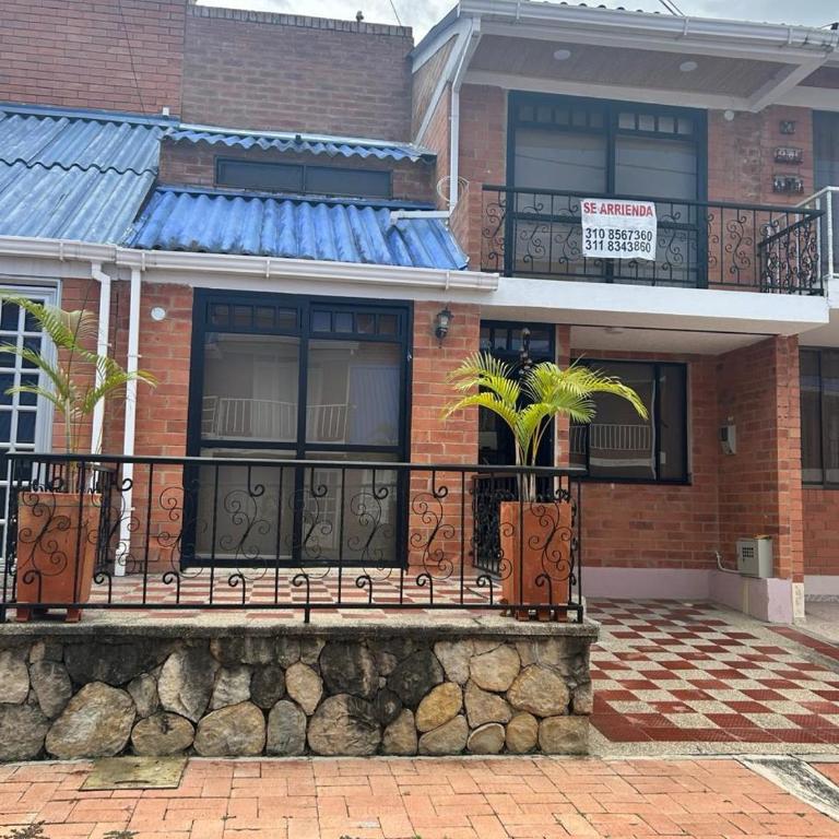 Casa de Descanso en Anapoima - Casa de 4 dormitorios - 1