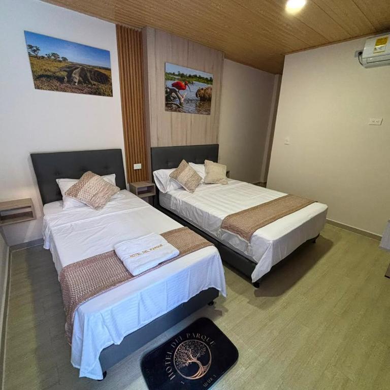 Hotel del Parque Arauca - Habitación Deluxe (2 adultos + 1 niño) - 1