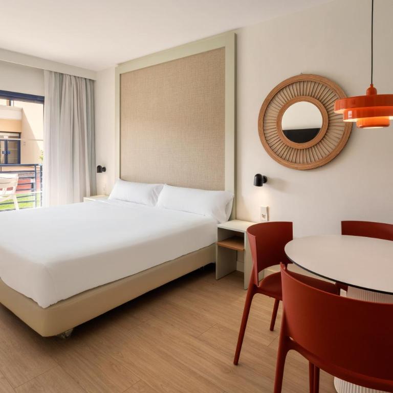 SOL by Meliá Sancti Petri - Habitación Familiar - 1