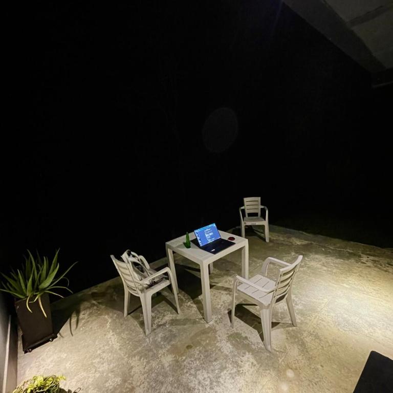 Casa con Jacuzzi, Cocina Equipada, WiFi y Parqueadero en San Roque - One-Bedroom House - 17