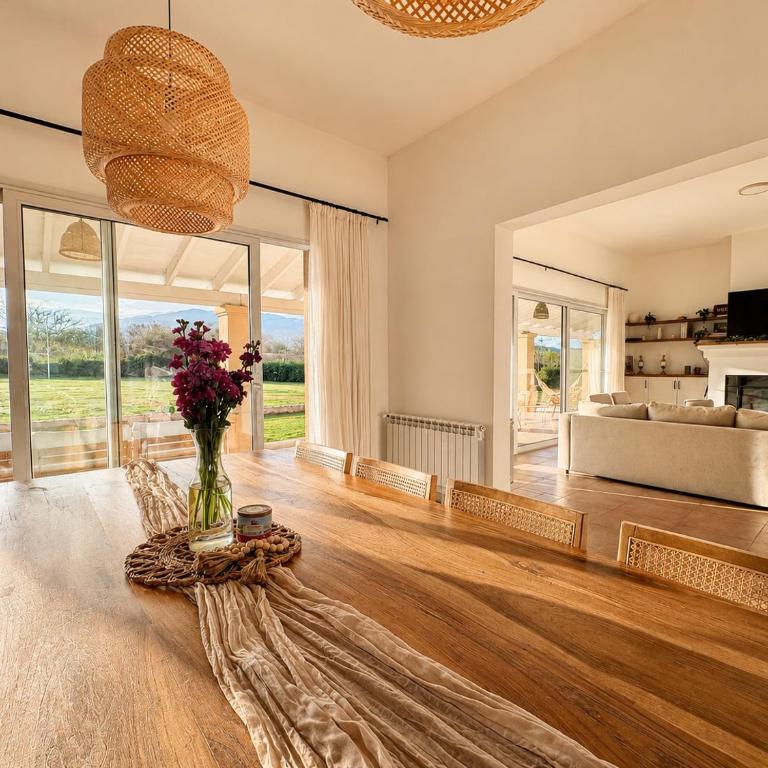 Casa exclusiva con piscina y vistas a los cerros - Deluxe Villa - 12