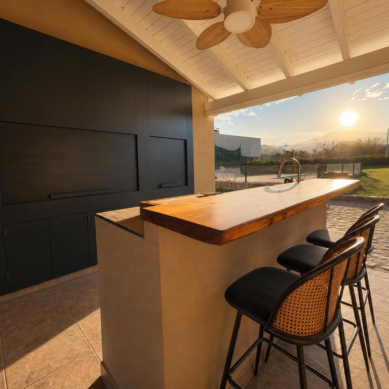 Casa exclusiva con piscina y vistas a los cerros - Deluxe Villa - 26