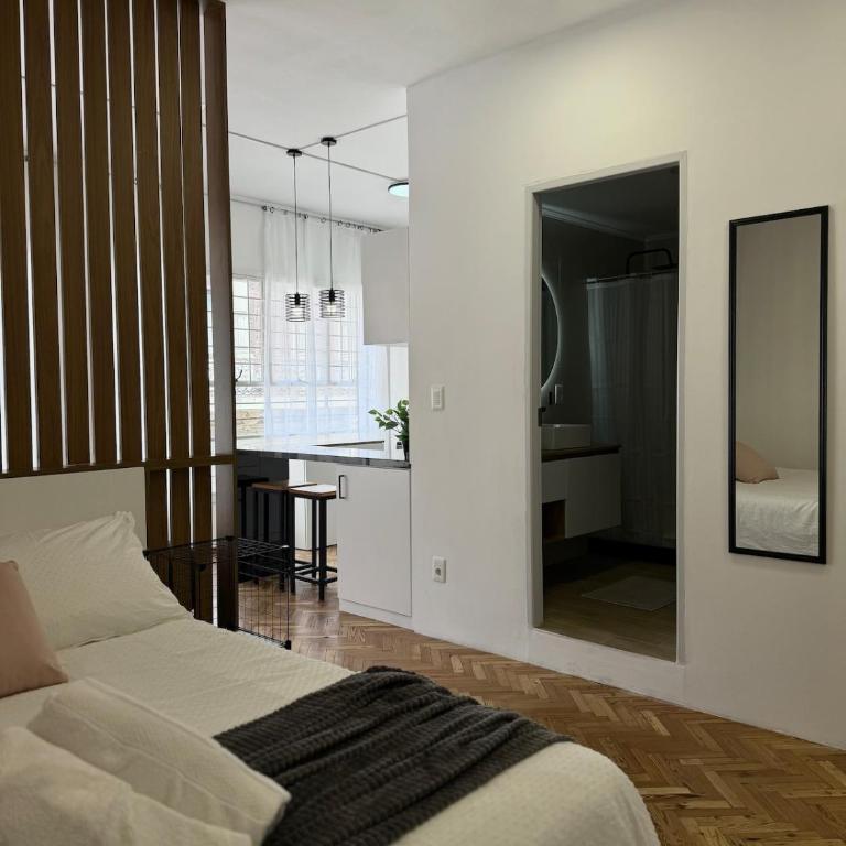 Spacious Studio in heart of Old Town - Fits 4 ppl - Apartamento Estudio - 3