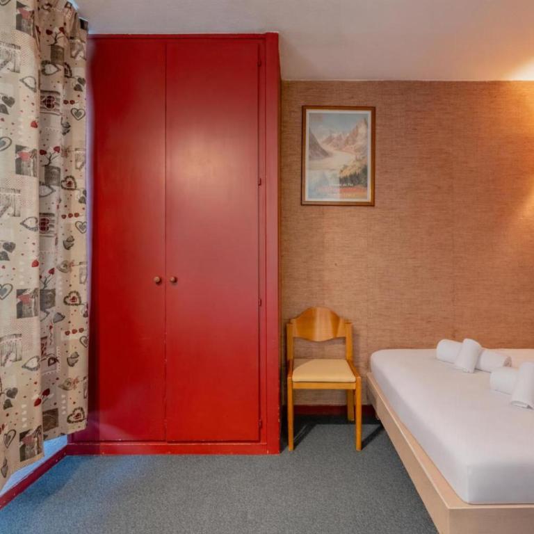 Cham Sud Chailloud102 Chamonix Centre Balcony Views Sleeps 3 - Happy Rentals - Apartment mit Balkon - 6